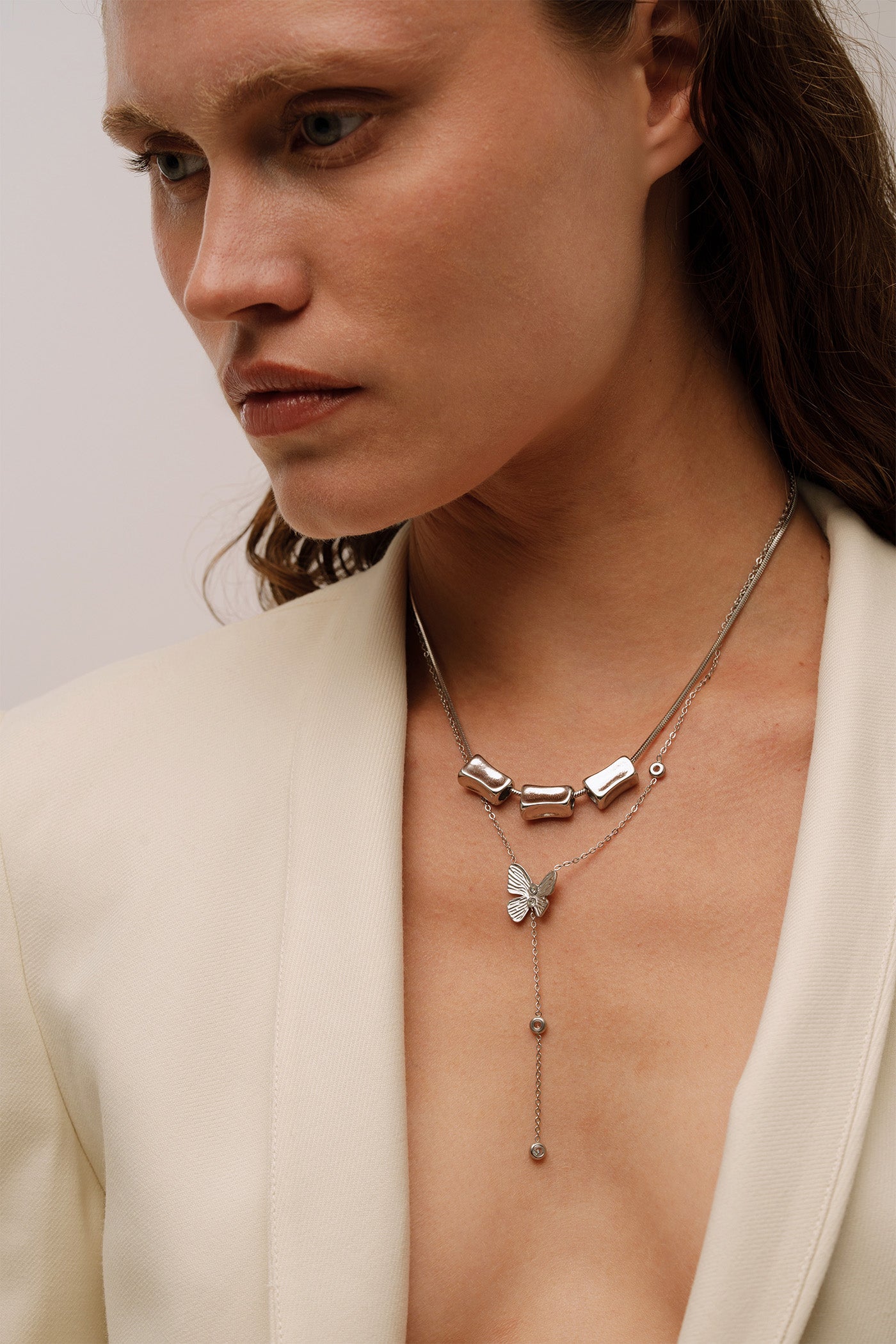 ARDUINNA SILVER NECKLACE