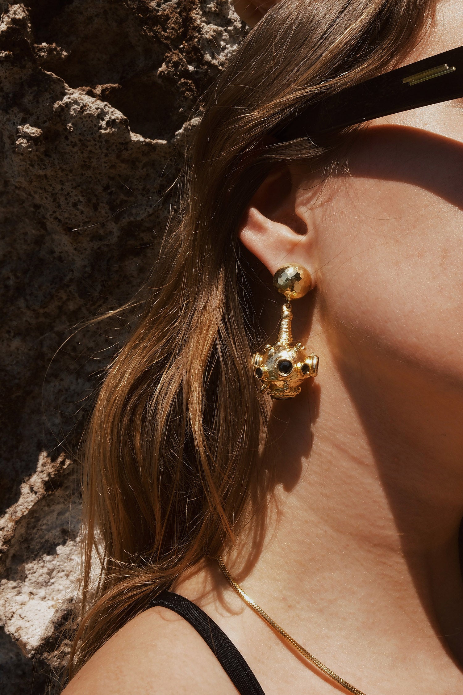 BRONTES EARRING
