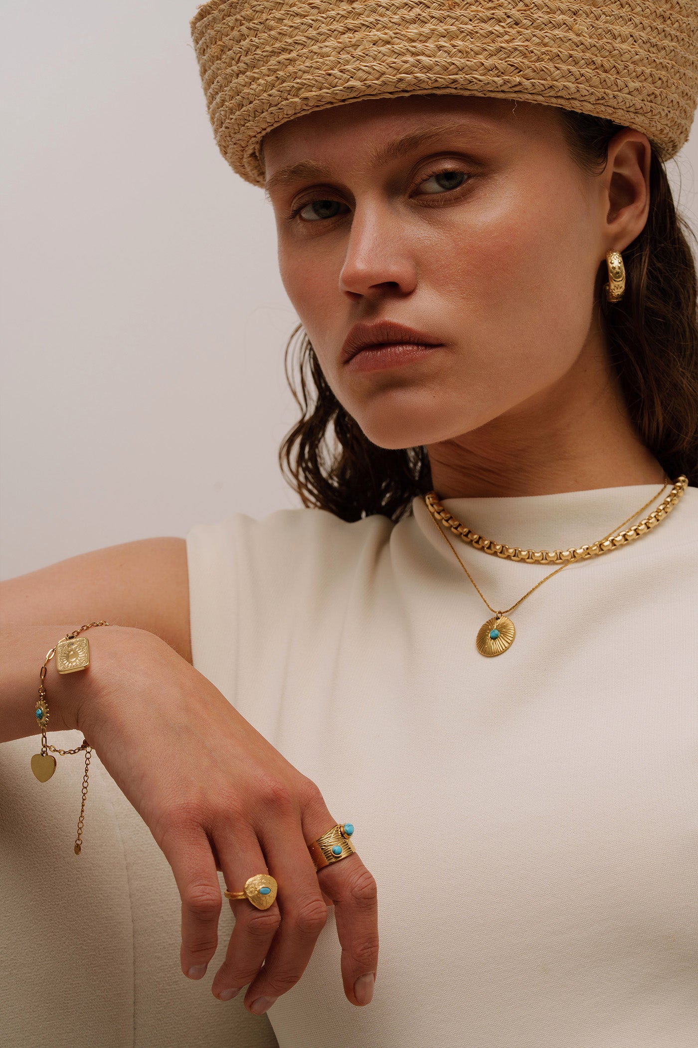 CAERULA NECKLACE