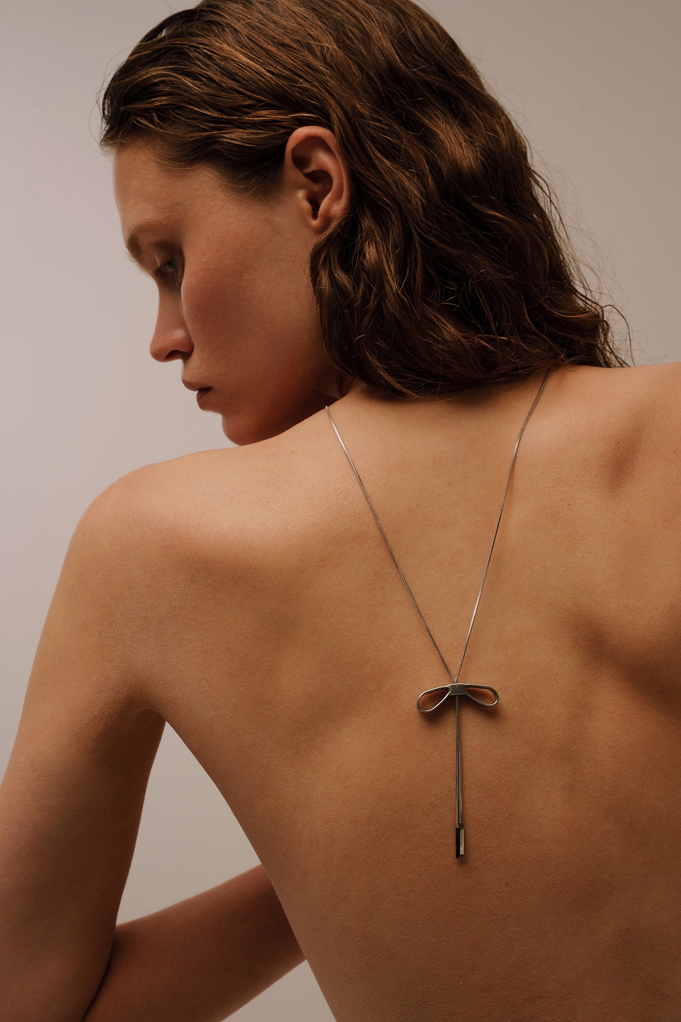 MYTHRALUNE SILVER NECKLACE