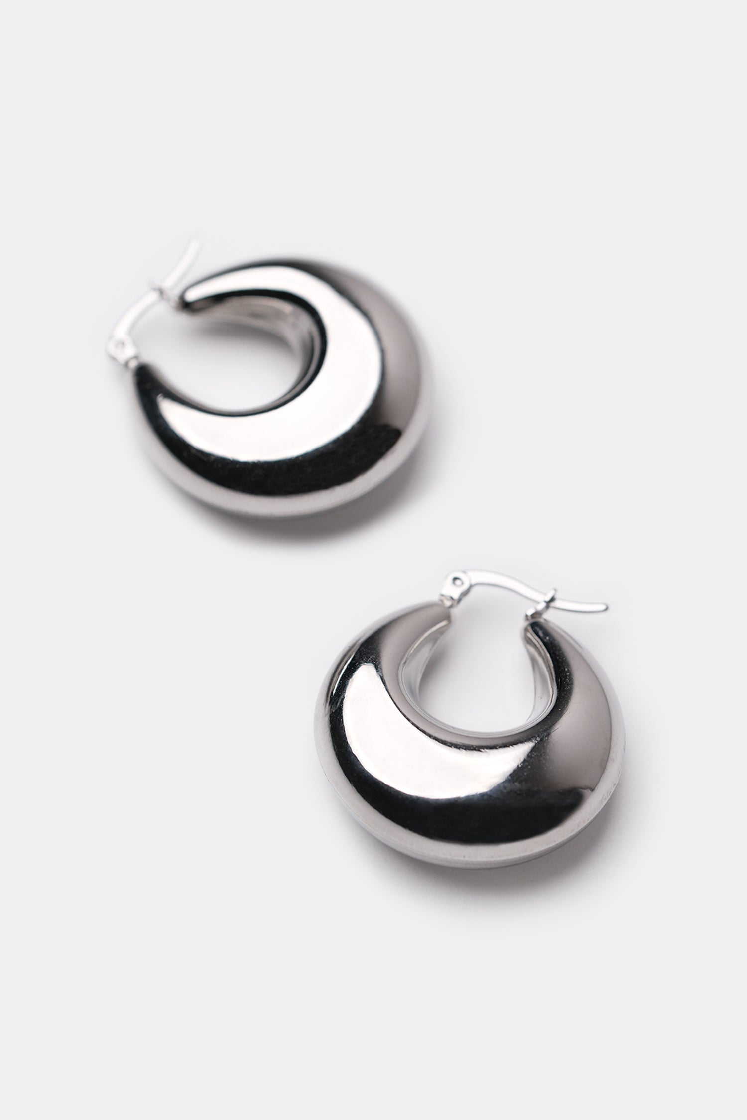 NAUPLIOS SILVER EARRING