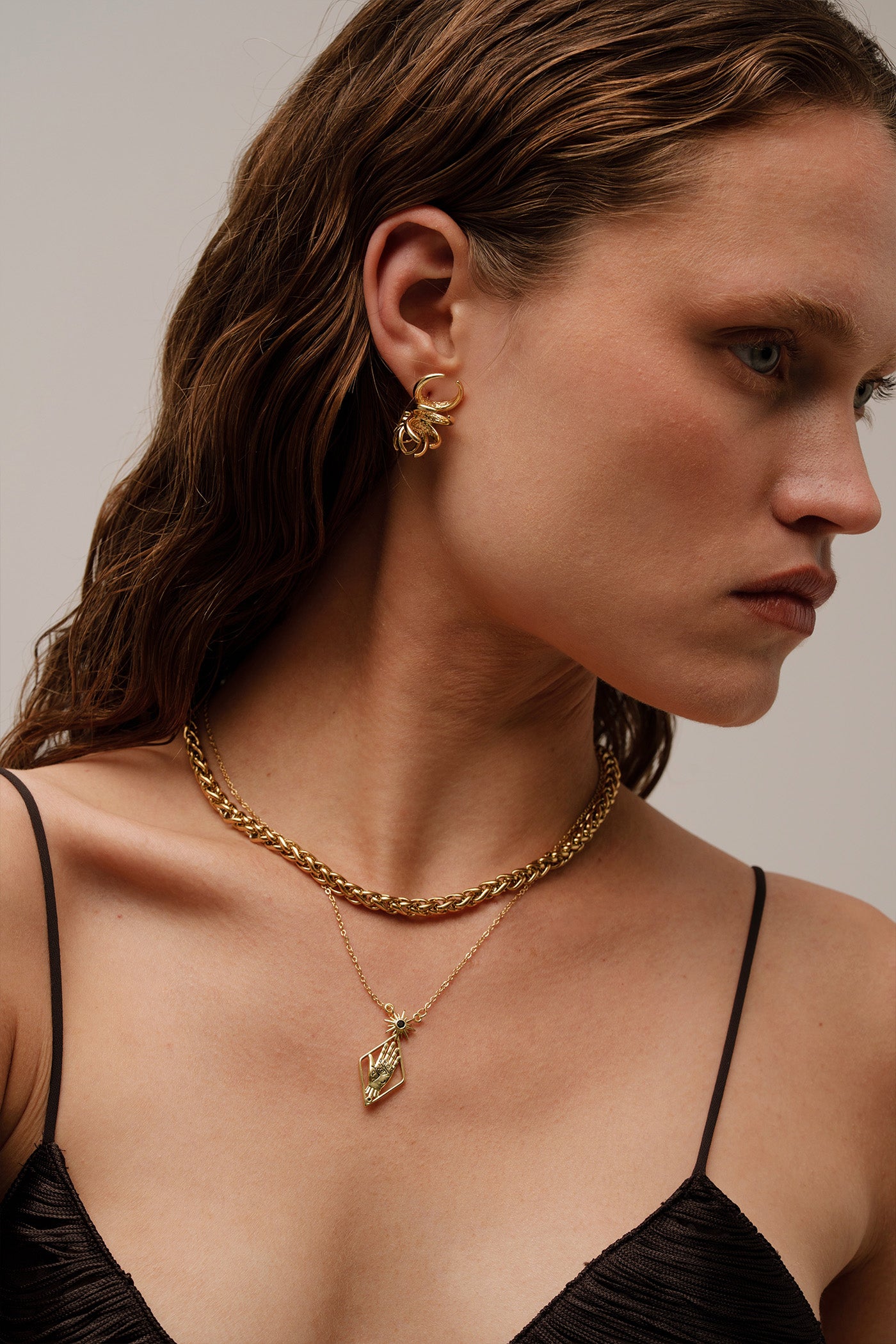 AISNE EARRING