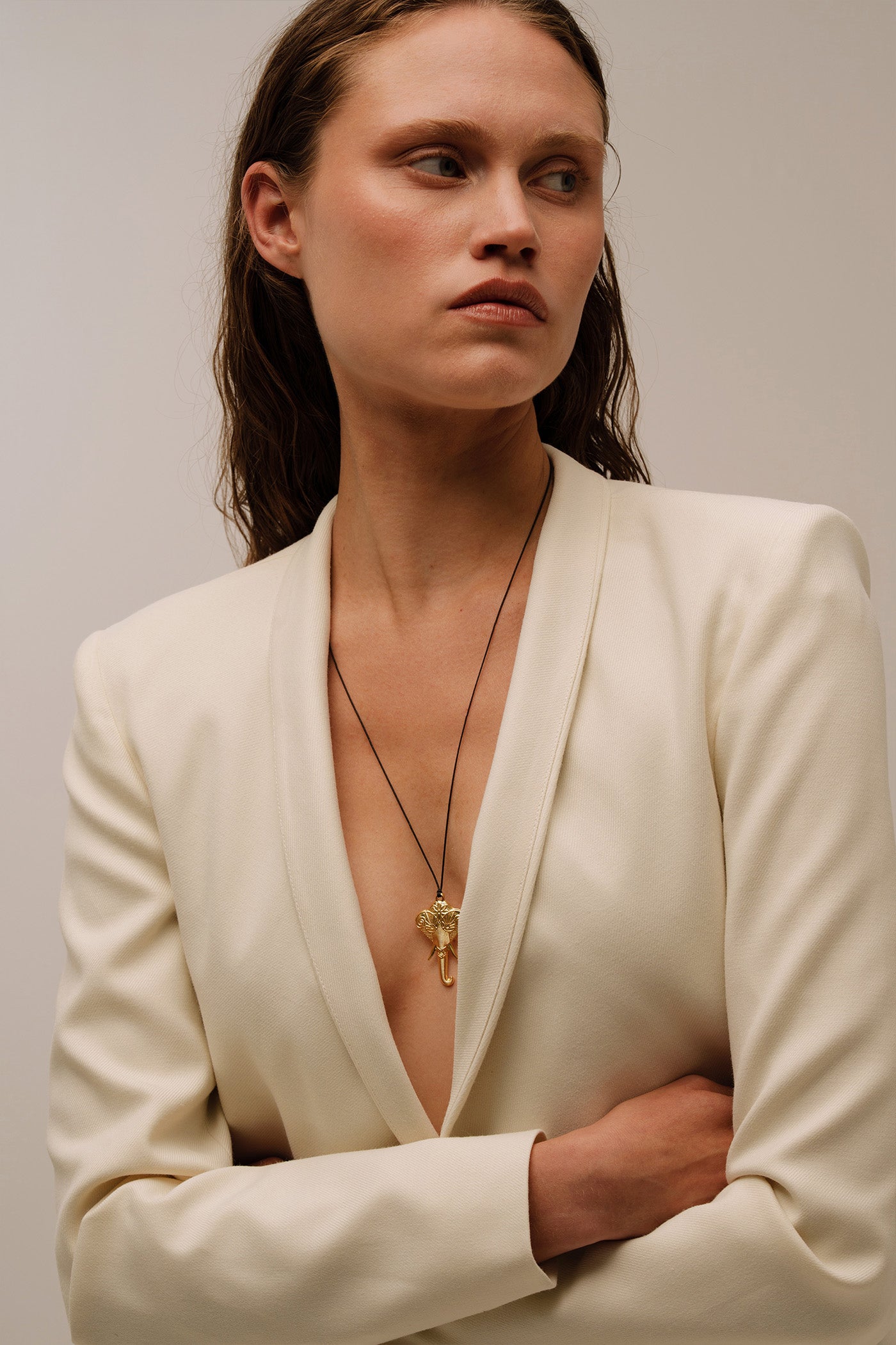 BREESHEY BLACK NECKLACE