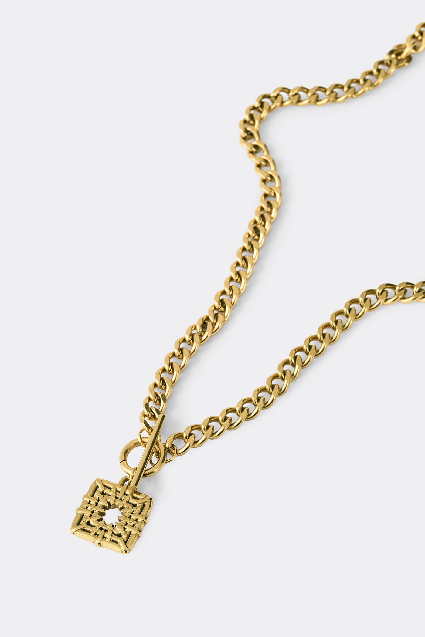 CRESSIDA NECKLACE