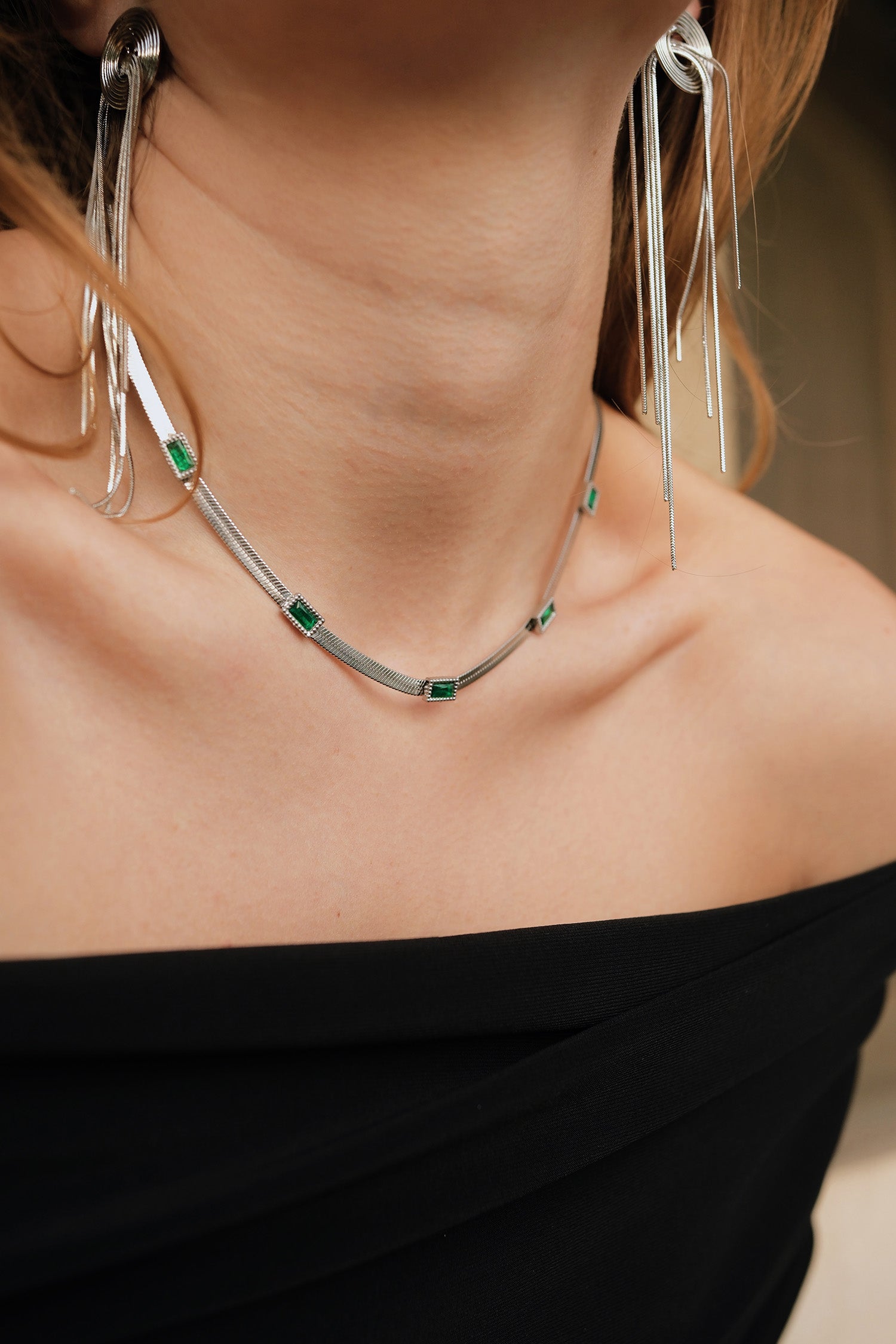 KALLISTO SILVER NECKLACE