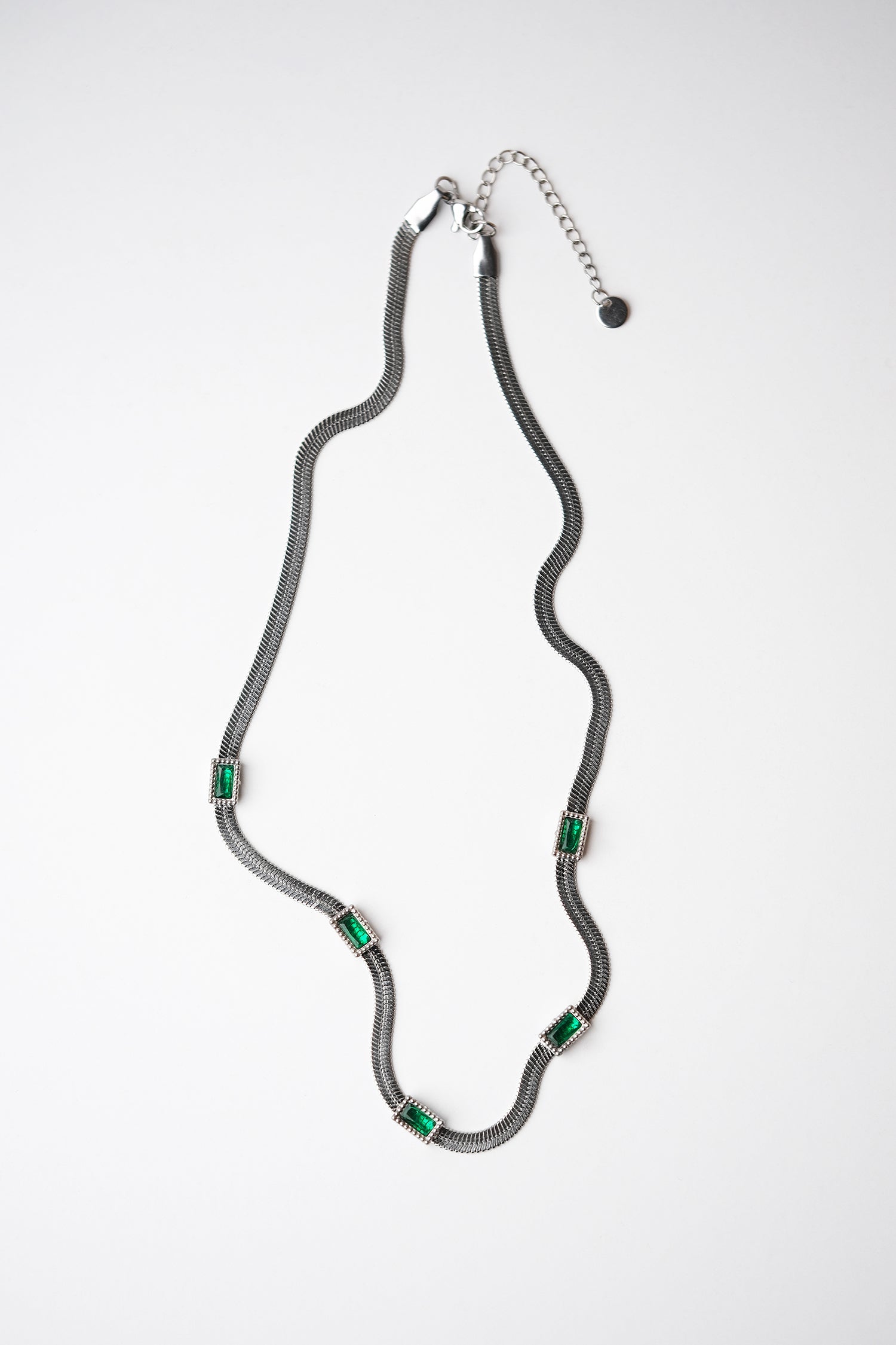 KALLISTO SILVER NECKLACE