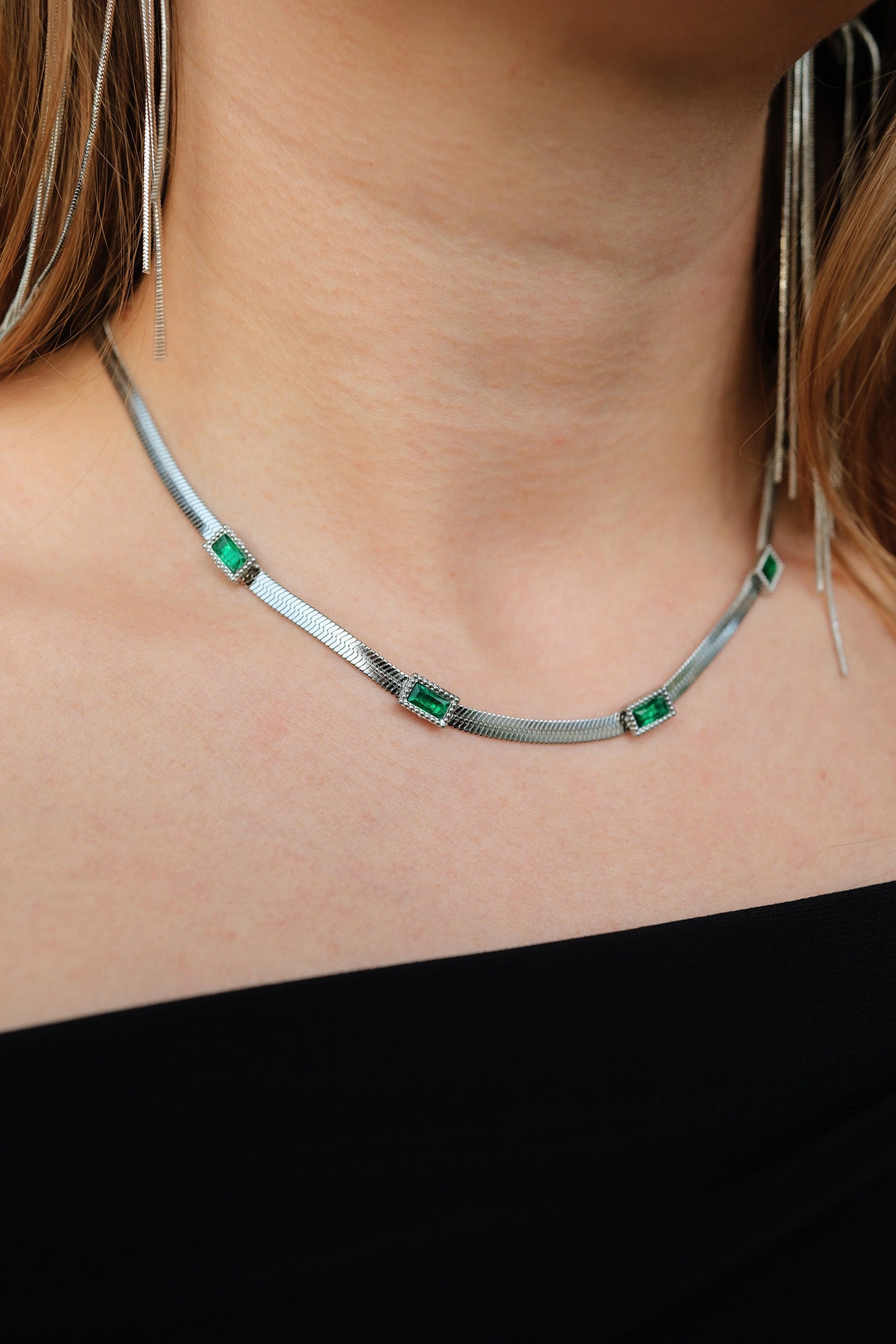 KALLISTO SILVER NECKLACE