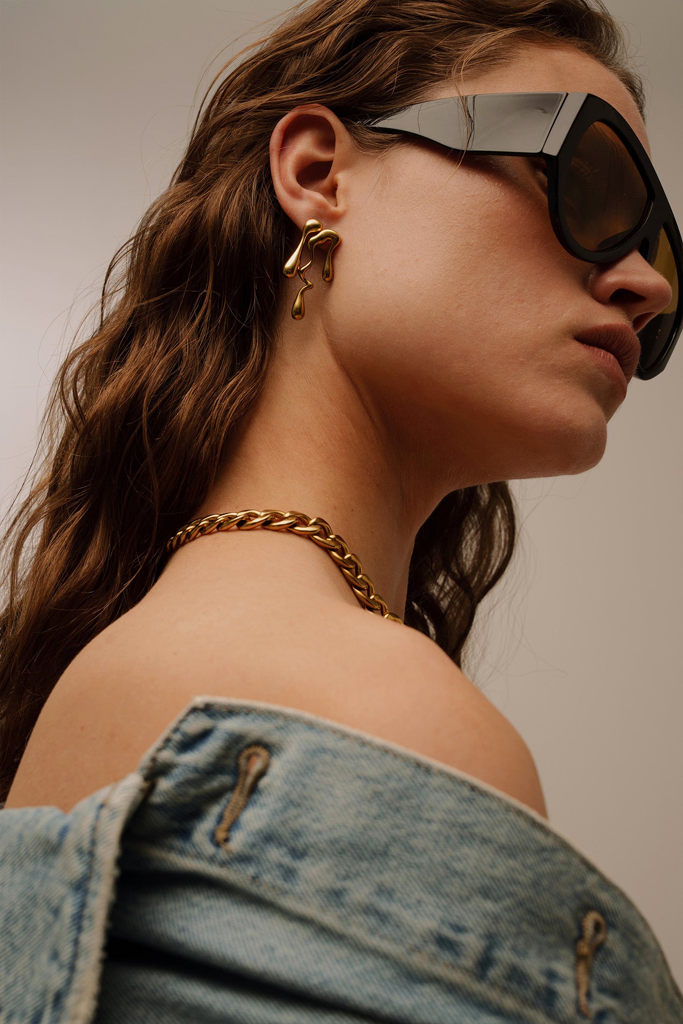 KLYMENE GOLD EARRING