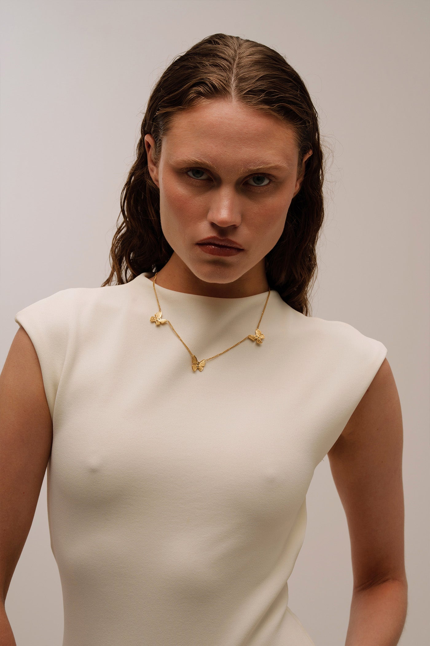 LIVNA NECKLACE
