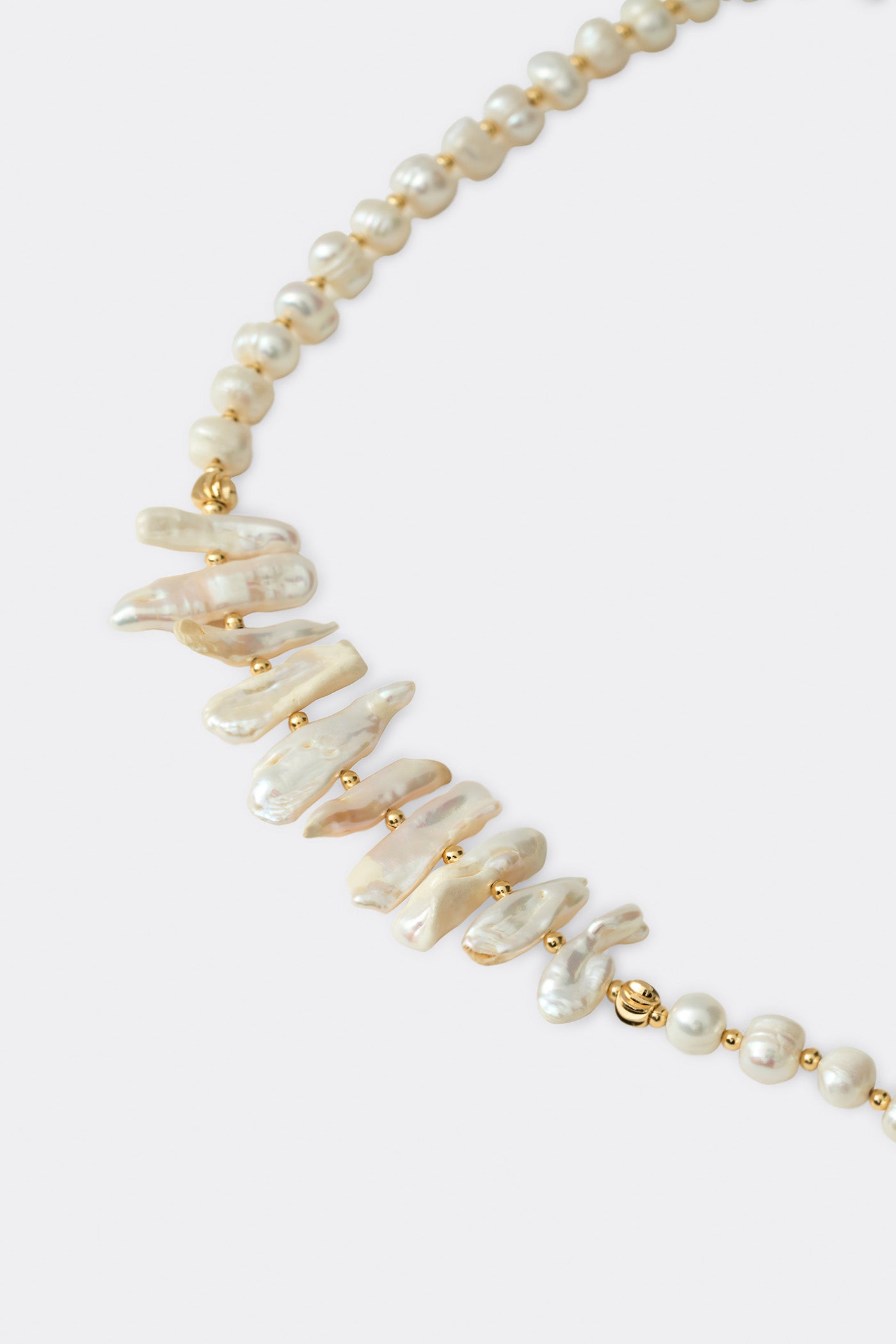 LULWA NECKLACE