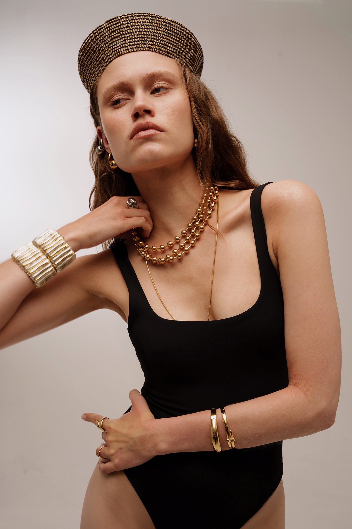 VAELIS NECKLACE