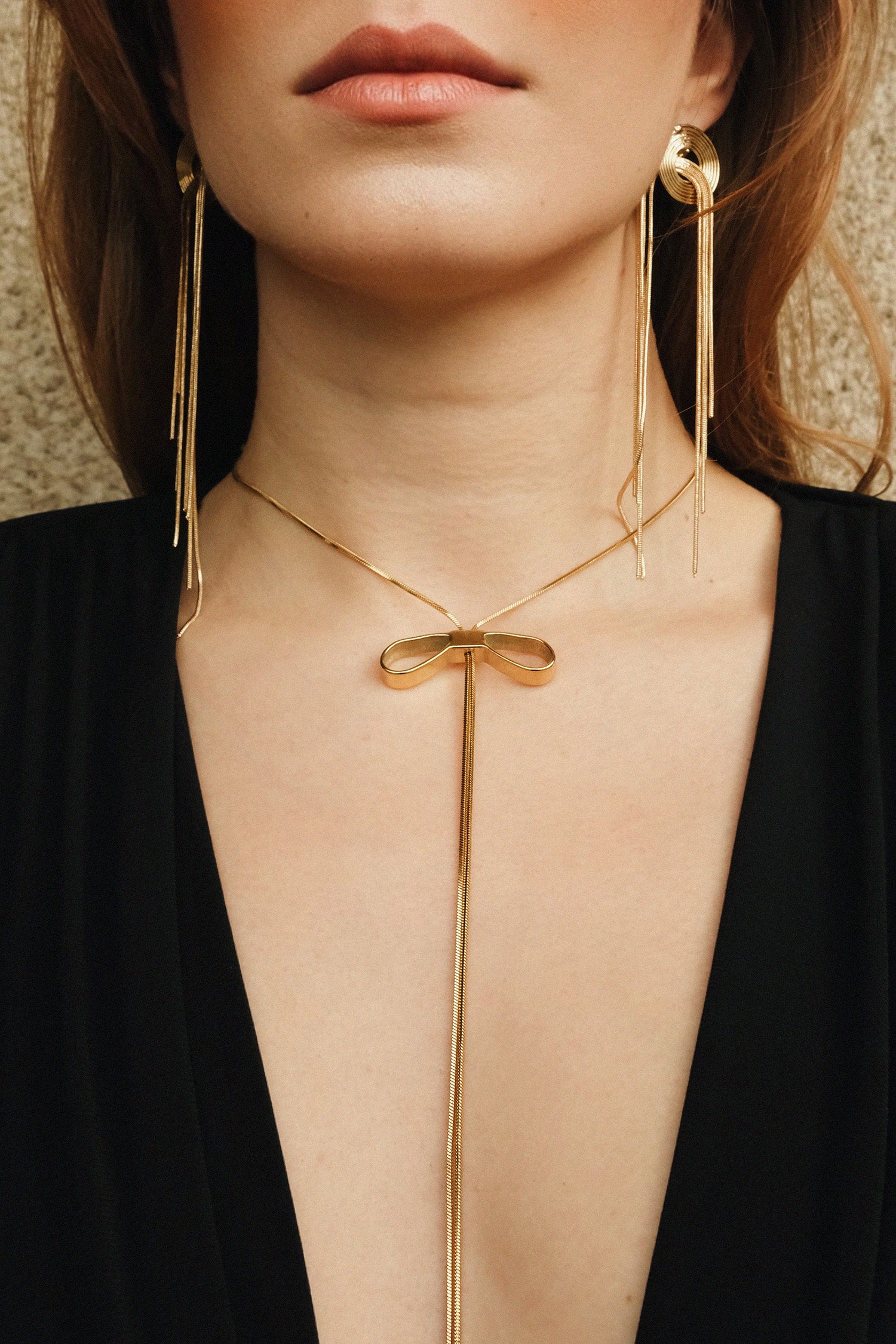 VIRYONAE GOLD EARRING